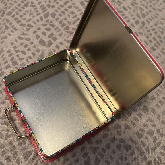 Miniature Snoopy Christmas Tin Lunch Box - Picture 4 of 4